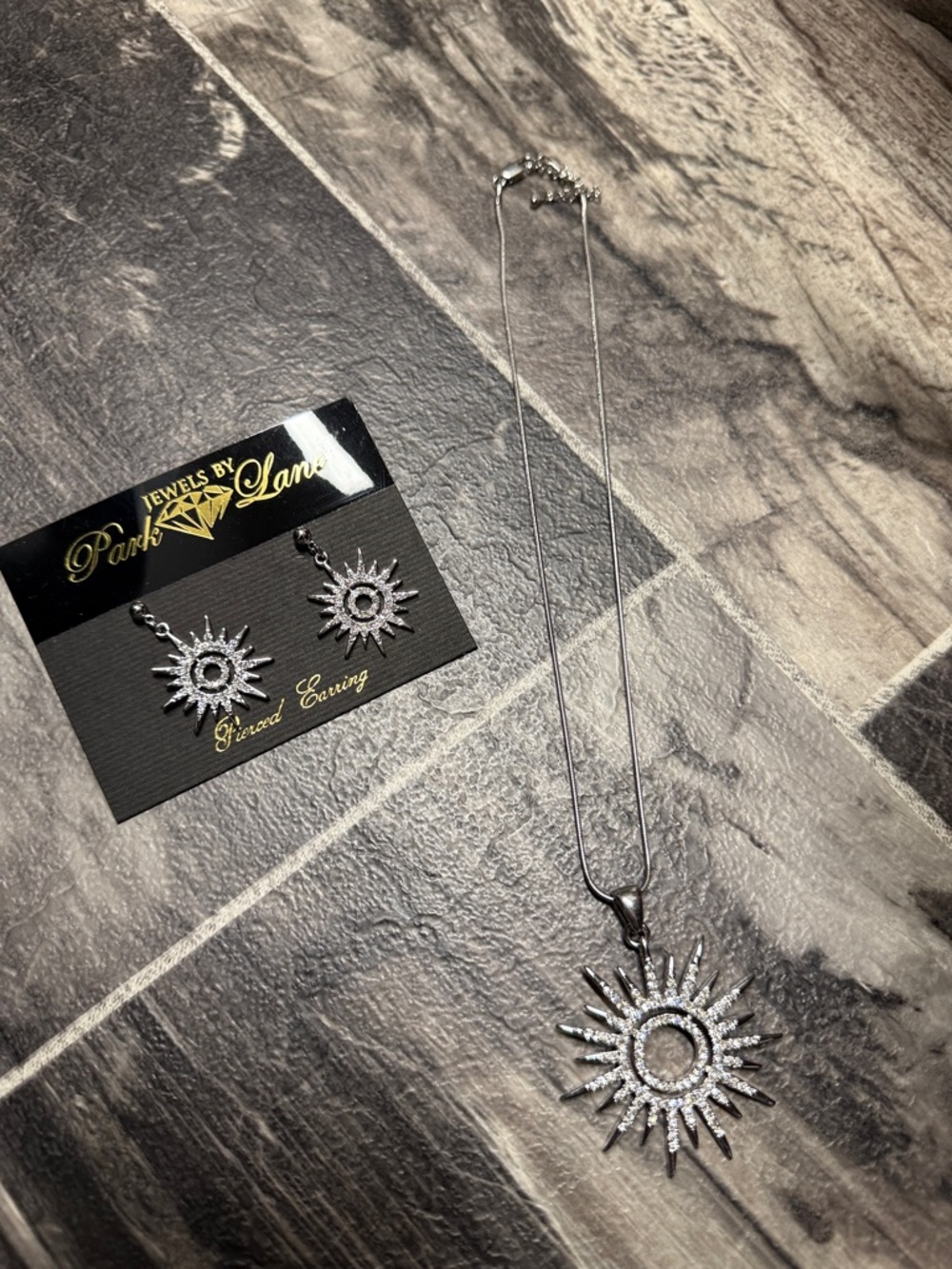 Park Lane Silver Sunburst Necklace and Dangle Earring Set